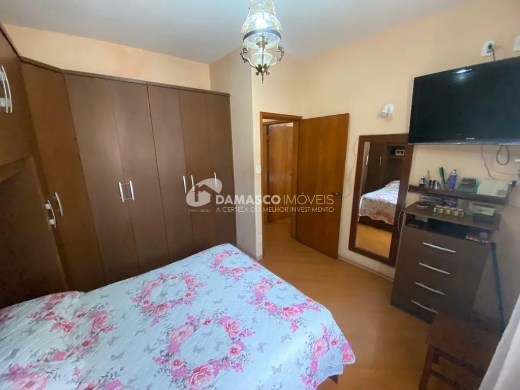 Casa à venda 2 Quartos, 3 Vagas, 258M², Campestre, Santo André - SP