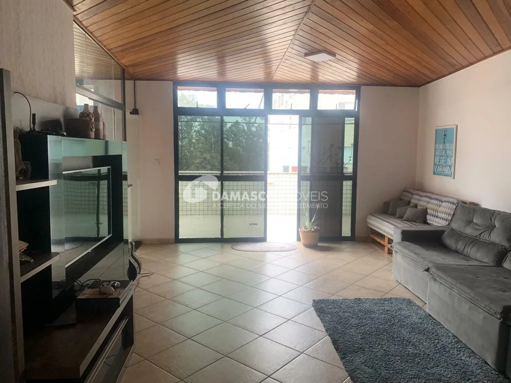 Cobertura à venda com 196 m² de área útil, 4 Quartos, 1 Suíte, 3 Vagas, Santa Maria, São Caetano do Sul - SP
