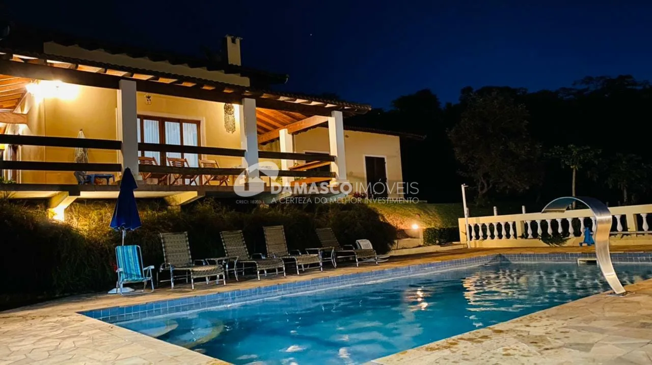 Chácara à venda 4 Quartos, 2 Suítes, Guaxanduva, Piracaia  - SP