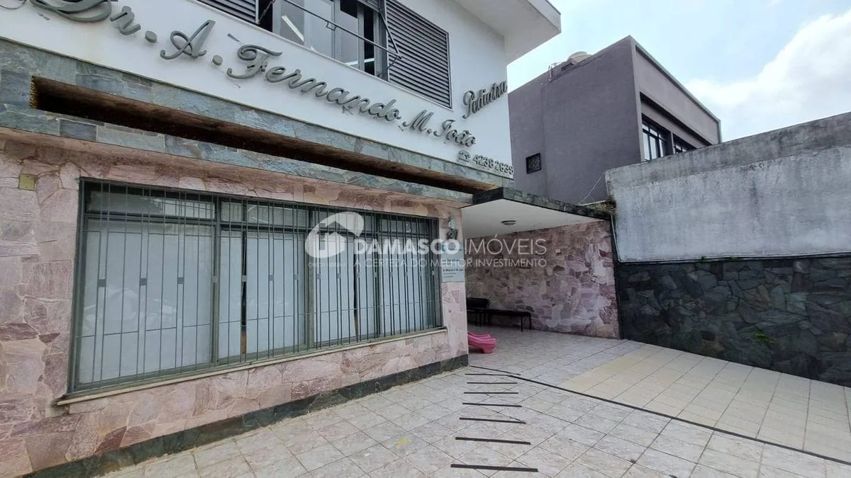 Sobrado à venda, 3 dorm (1suíte), 6 vagas, Olímpico