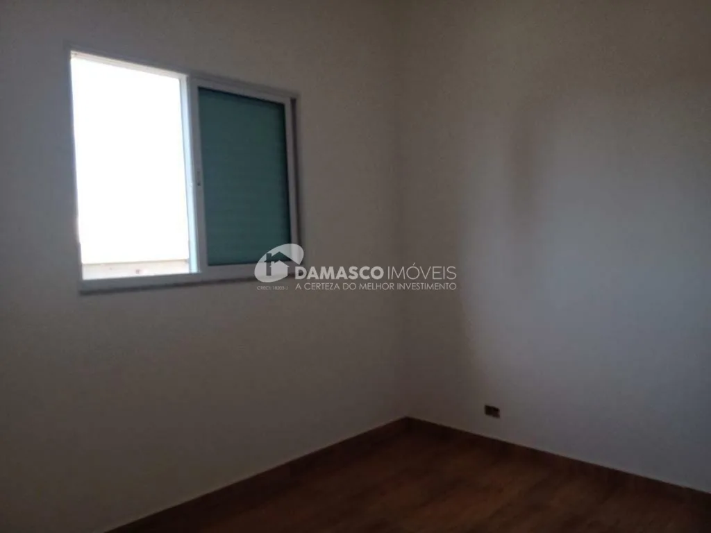 Casa à venda 2 Quartos, 2 Suites, 1 Vaga, 77M², Ocian, Praia Grande - SP