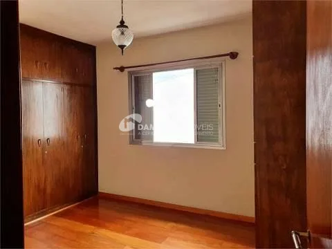 Sobrado à venda 3 Quartos, 1 Suite, 6 Vagas, 246M², Vila Alpina, São Paulo - SP