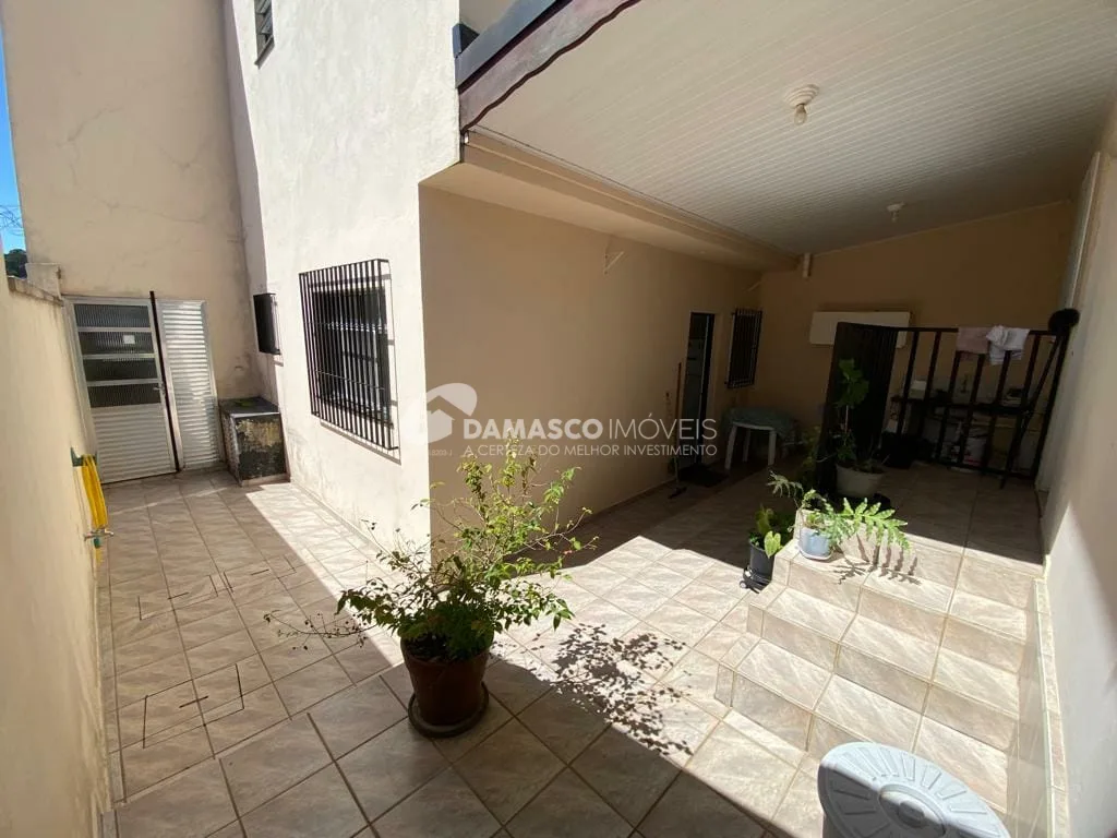 Sobrado à venda 3 Quartos, 1 Suite, 3 Vagas, 222M², Vila Palmares, Santo André - SP