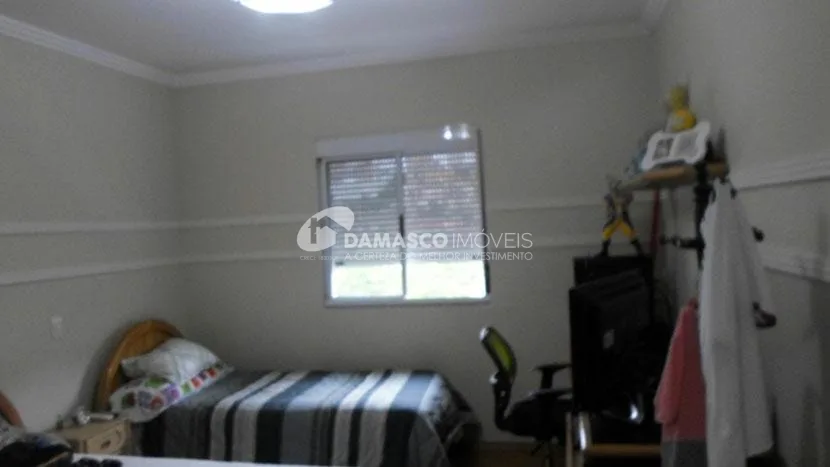 Sobrado à venda 4 Quartos, 2 Suites, 8 Vagas, 400M², Cerâmica, São Caetano do Sul - SP