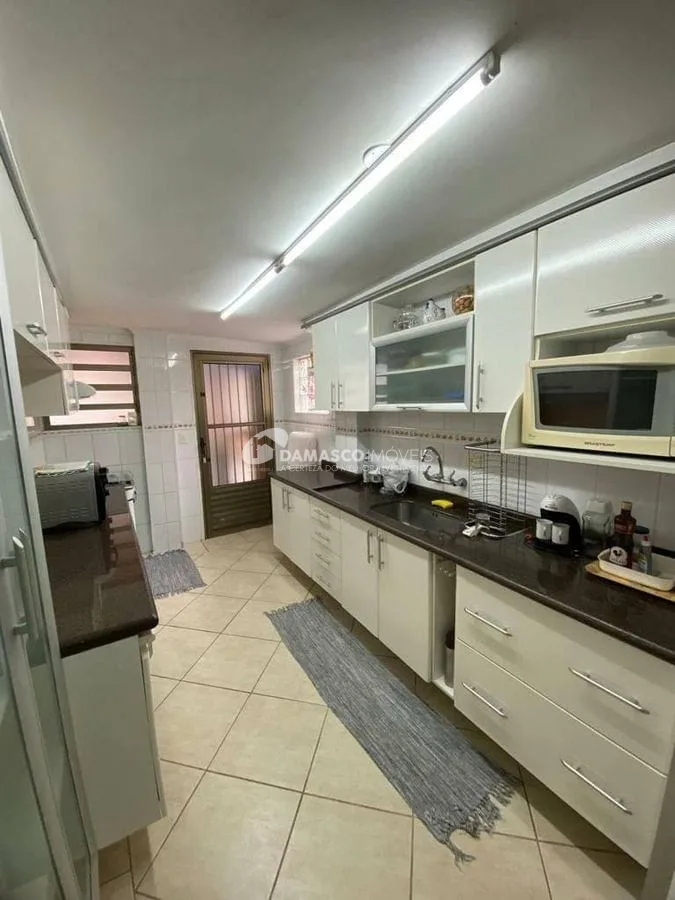 Sobrado à venda 3 Quartos, 1 Suite, 3 Vagas, 220M², Osvaldo Cruz, São Caetano do Sul - SP