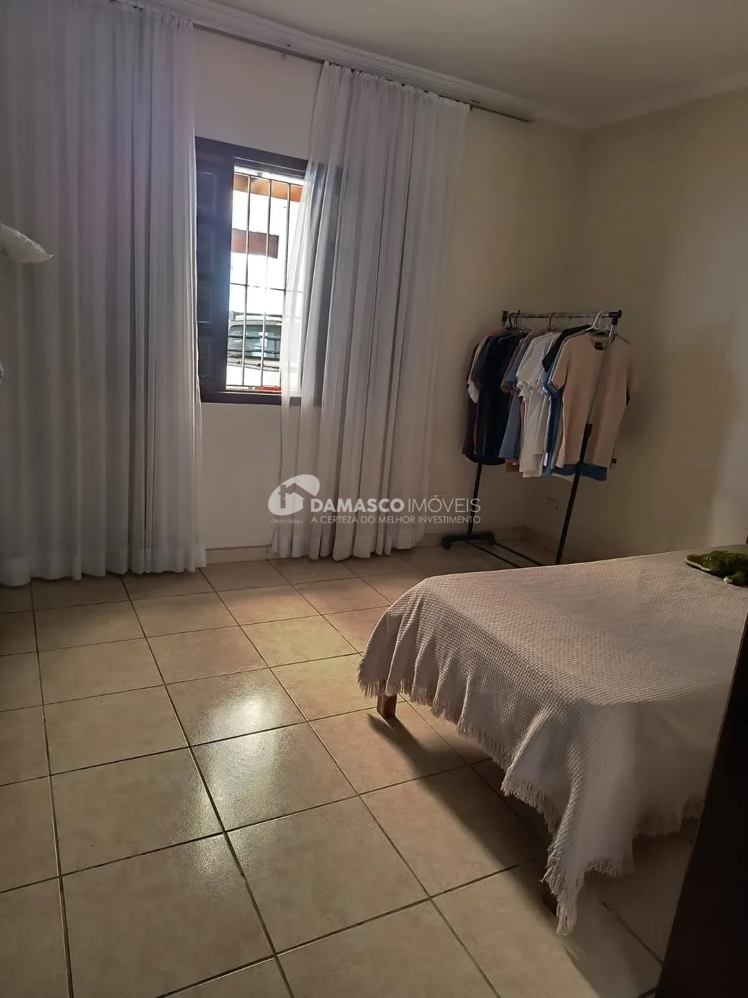 Casa à Venda no Santa Maria, Santo André | 400 m² de Terreno | 2 Dormitórios | 1 Suíte