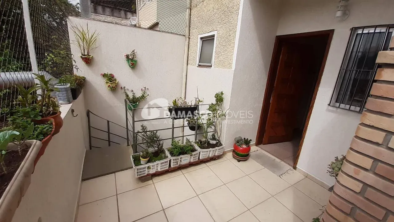 Sobrado à venda com 150 m², 03 dormitórios, 02 suítes, bem localizado, Imirim, São Paulo, SP