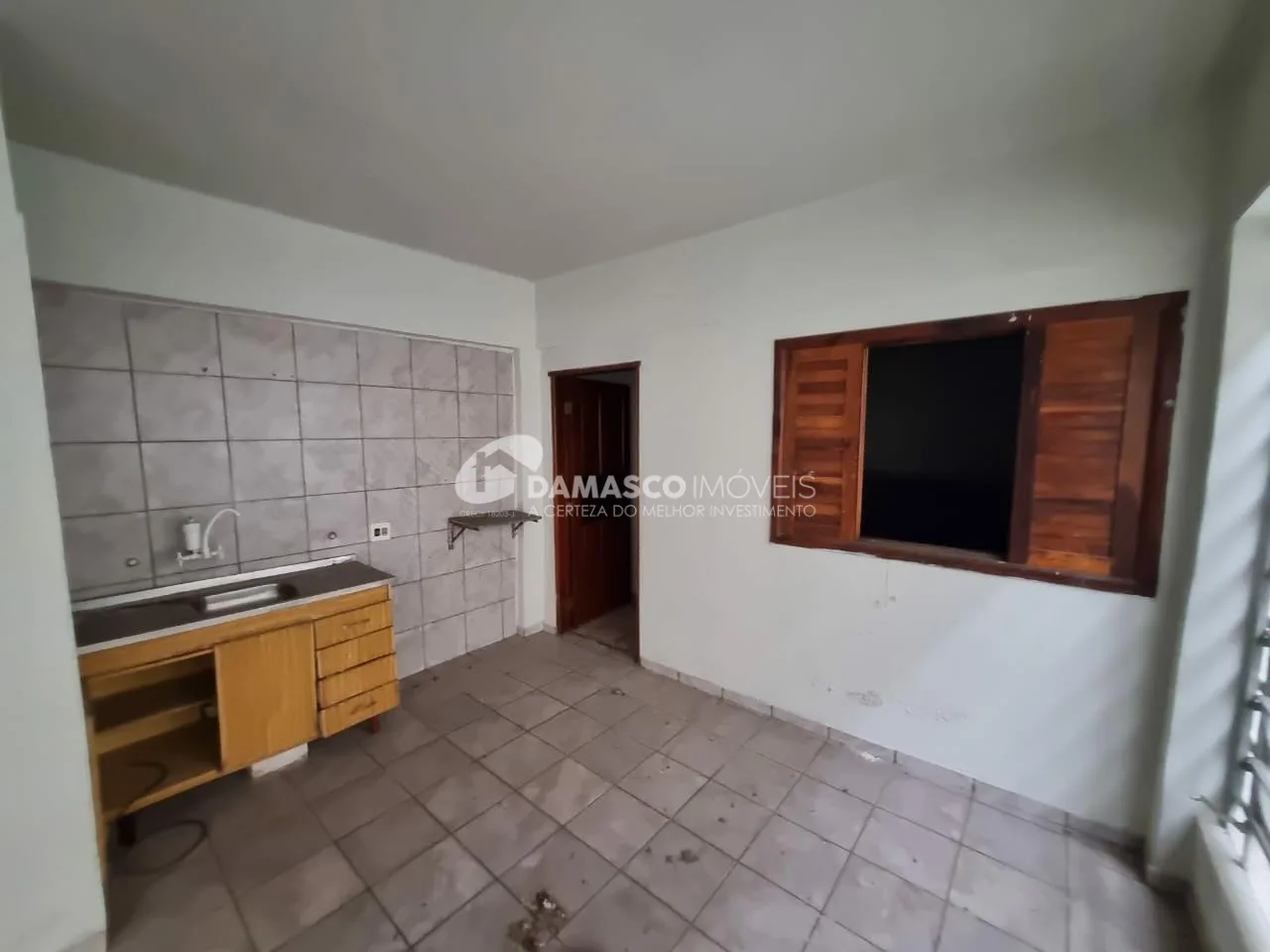 Sobrado à venda 4 Quartos, 2 Suites, 8 Vagas, Rudge Ramos, São Bernardo do Campo - SP