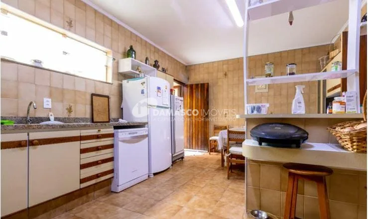 Sobrado à venda 3 Quartos, 1 Suite, 3 Vagas, 450M², Santa Paula, São Caetano do Sul - SP