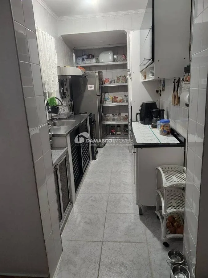 SOBRADO BAIRRO FUNDAÇÃO