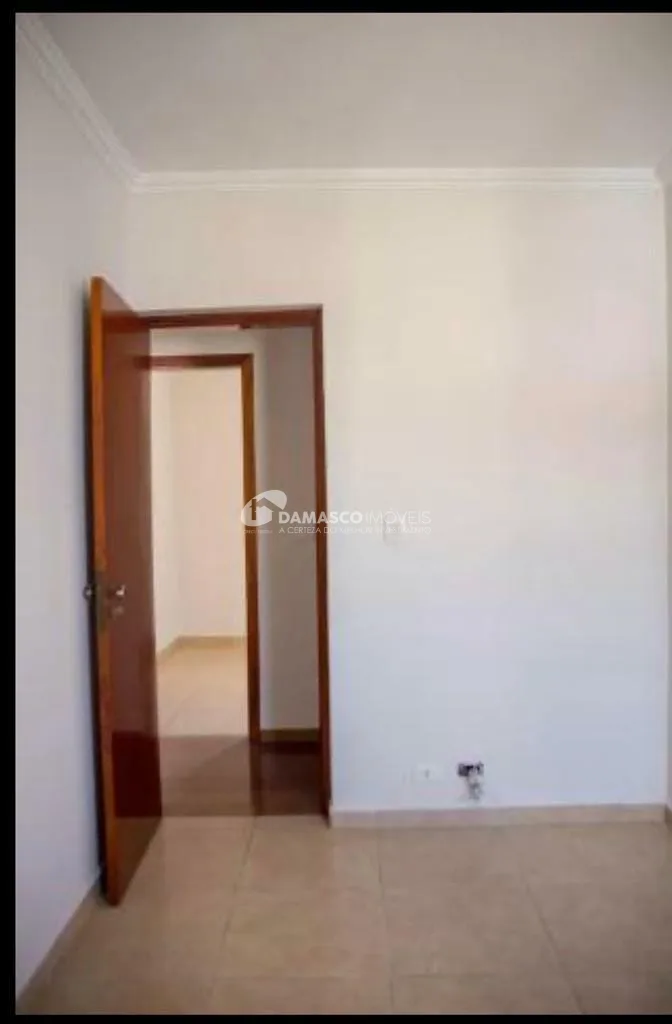 Sobrado à venda 3 Quartos, 4 Vagas, 197 m², Nova Gerty, São Caetano do Sul - SP