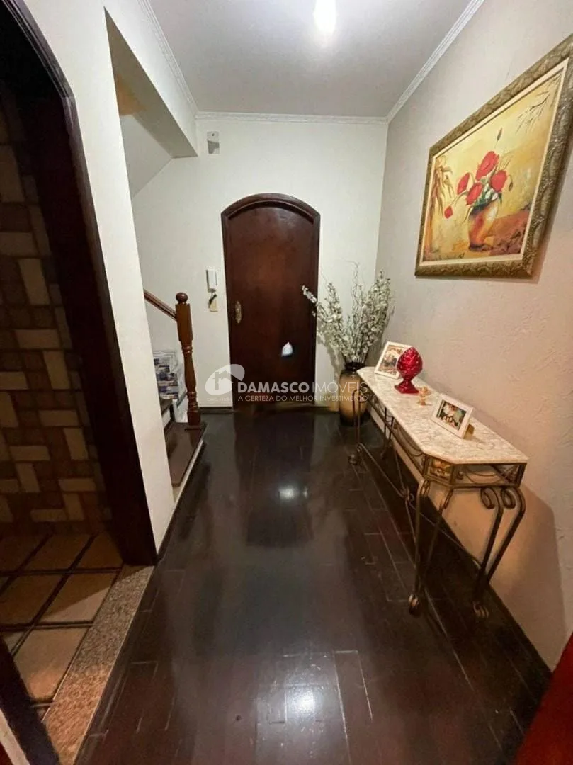 Sobrado à venda 3 Quartos, 1 Suite, 2 Vagas, 250M², Vila Alpina, São Paulo - SP