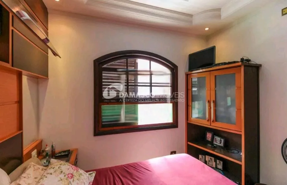 Casa à venda 5 Quartos, 3 Suites, 6 Vagas, 330M², Vila Alpina, São Paulo - SP