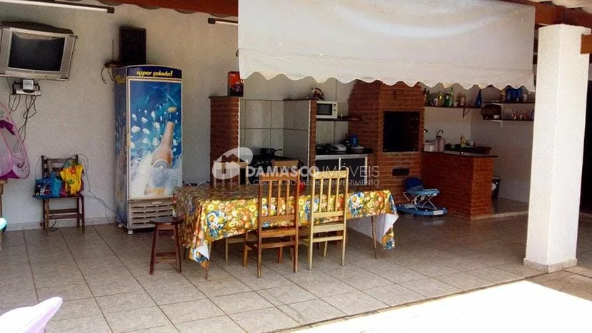 Casa à venda 3 Quartos, 3 Vagas, Não informado, Não informado - SP