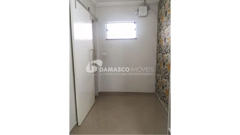 Sobrado à venda 3 Quartos, 1 Suite, 5 Vagas, 226M², Santa Maria, Santo André - SP