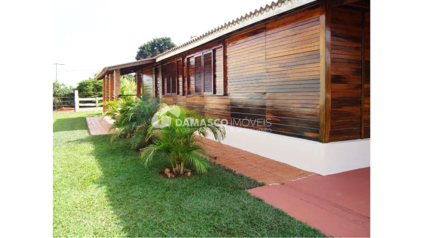 Casa à venda 2 Quartos, 1 Suite, 2 Vagas, 177M², Não informado, Cesário Lange - SP