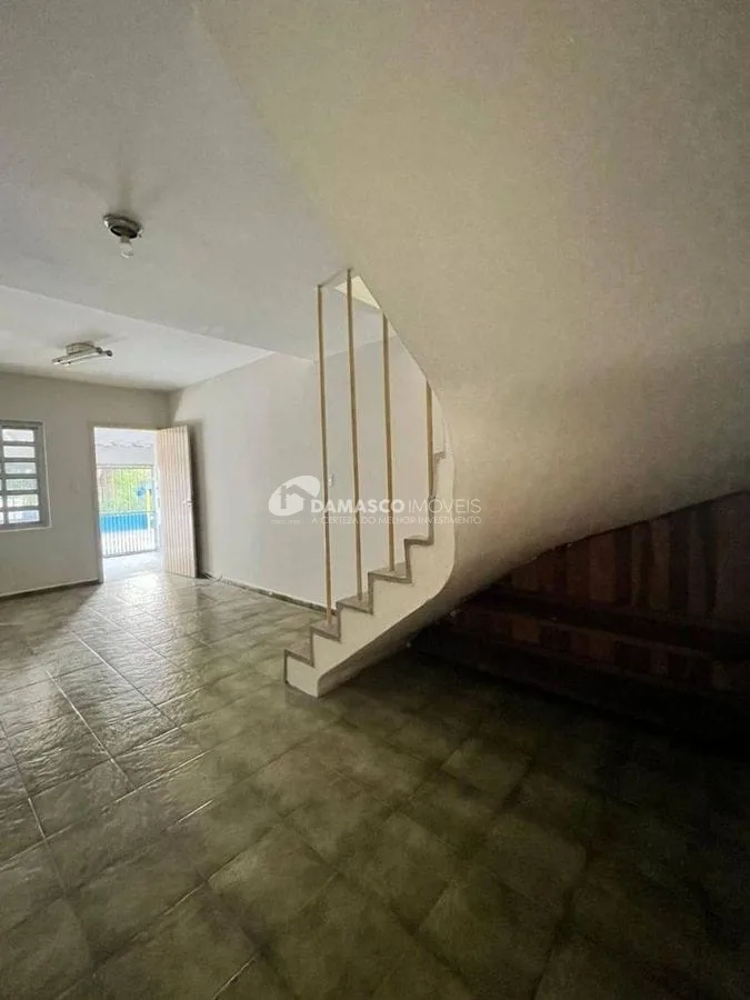 Sobrado à venda, 2 dorm, 2 vagas, Santa Maria, São Caetano do Sul, SP