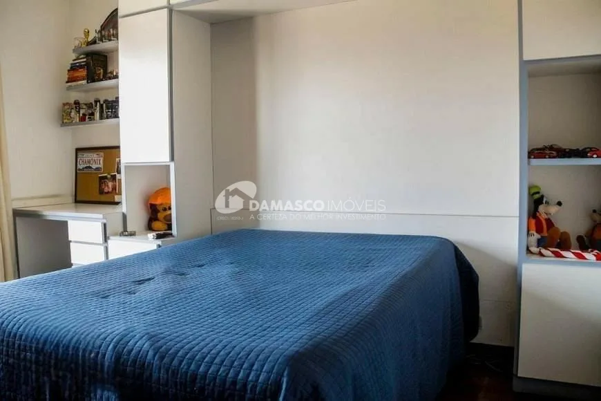 Sobrado à venda 3 Quartos, 1 Suite, 4 Vagas, 292M², Santa Maria, São Caetano do Sul - SP