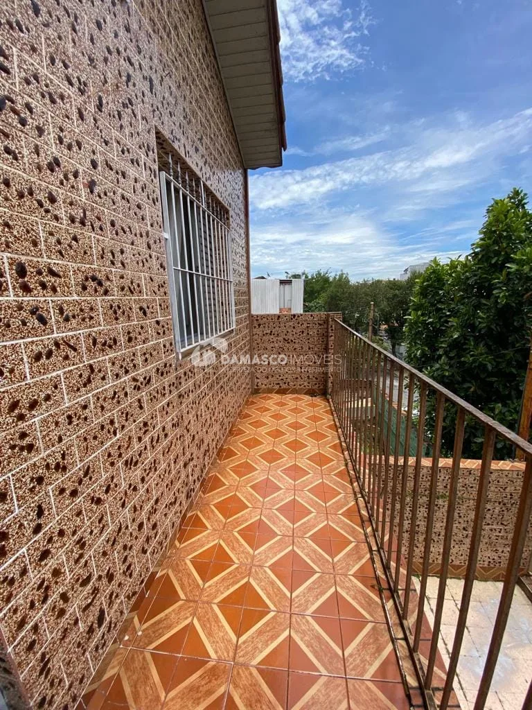 Casa à venda 2 Quartos, 2 Vagas, Vila Palmares, Santo André - SP