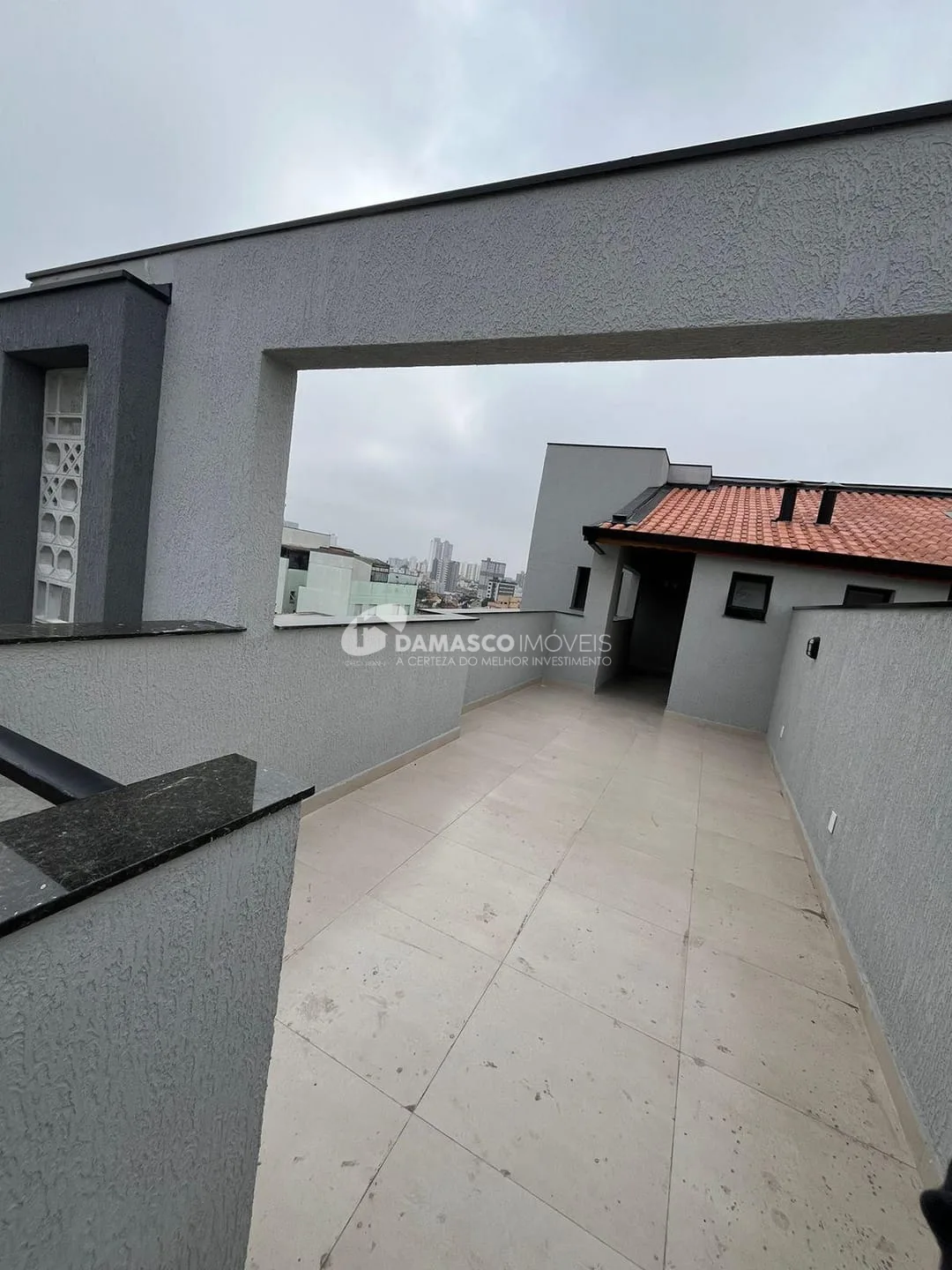Cobertura para Venda 2 Quartos, 1 Suíte, 2 Vagas, Santa Maria, Santo André - SP