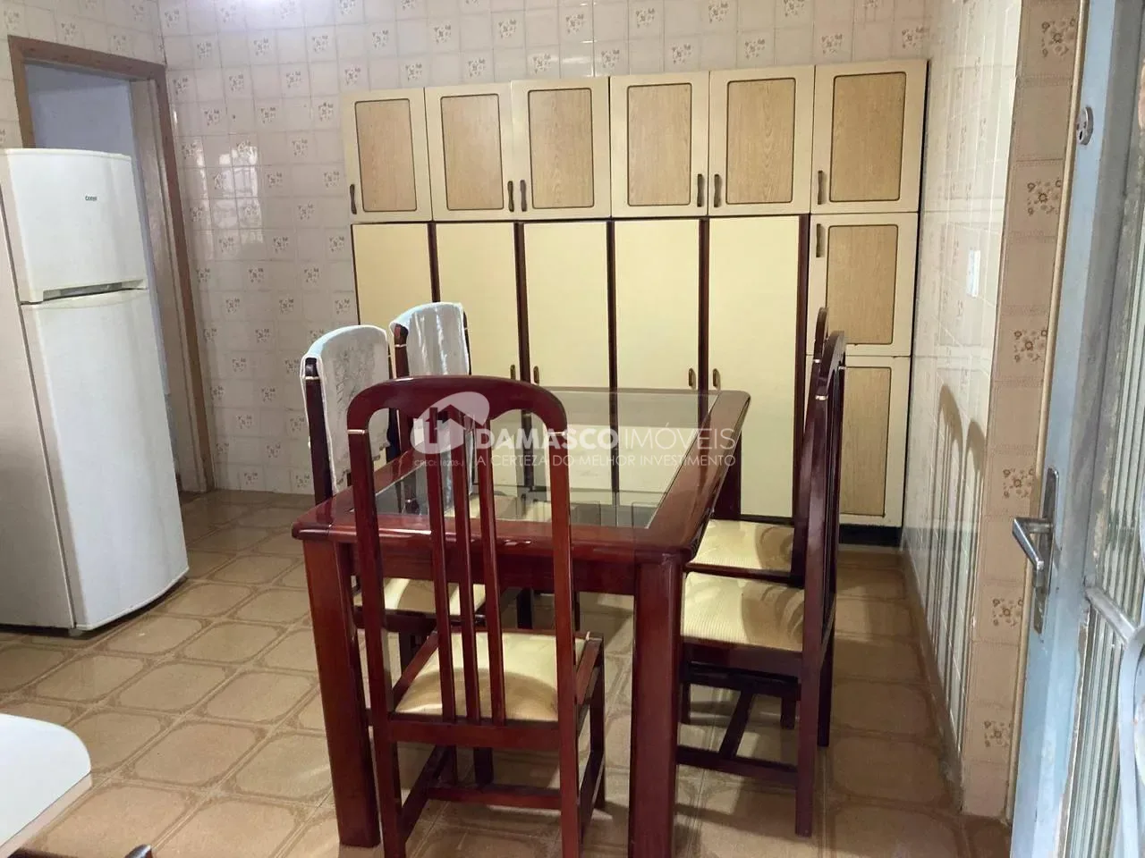 Casa à venda 3 Quartos, 3 Vagas, 207,4 M²   de terreno e 211m² de area construída, a 30 metros do parque linear  no bairro Olímpico, São Caetano do Sul - SP