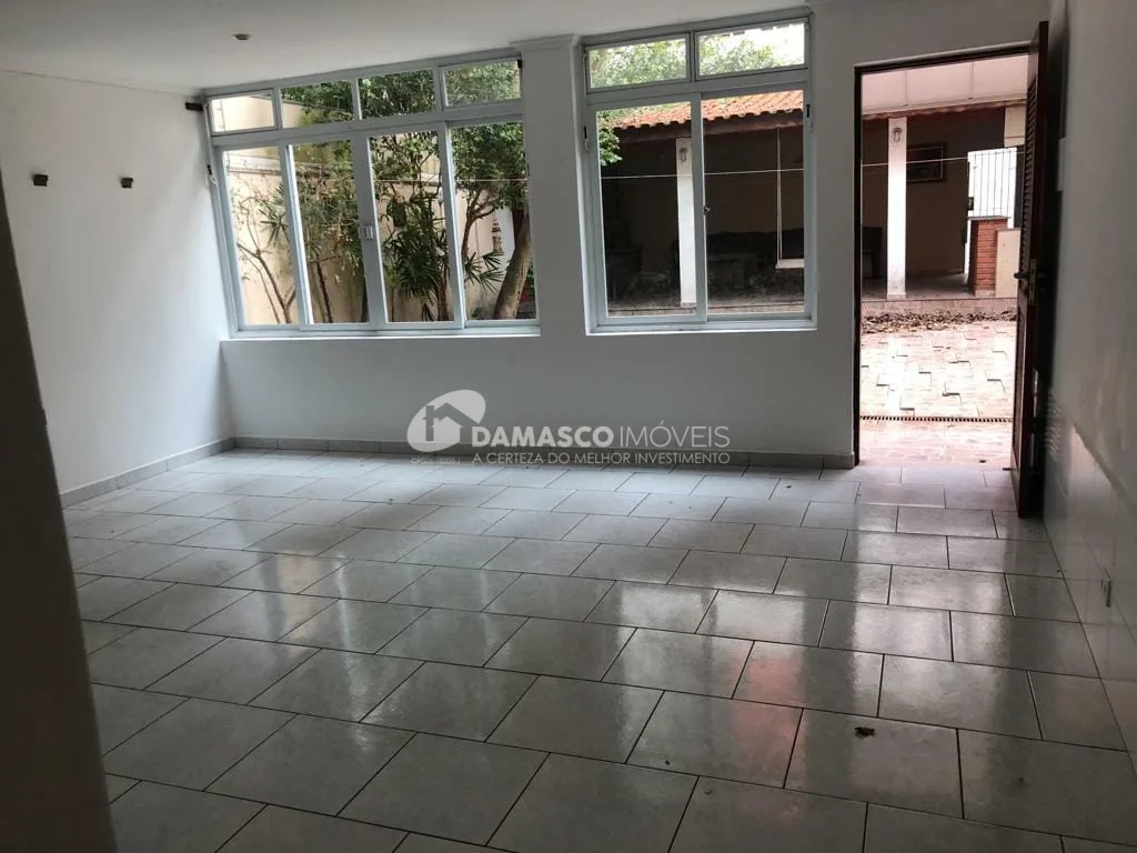 Sobrado à venda 3 Quartos, 3 Suítes, 4 Vagas, 350 m², Vila Floresta, Santo André - SP