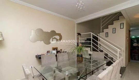 Sobrado à venda 3 Quartos, 1 Suite, 2 Vagas, Vila Alpina, São Paulo - SP