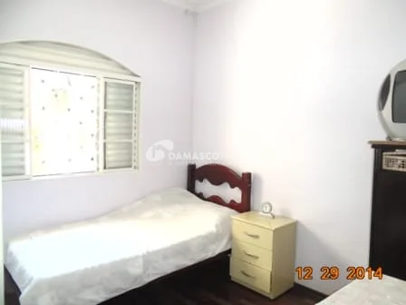 Casa à venda 3 Quartos, 1 Suite, 4 Vagas, Vila Metalúrgica, Santo André - SP