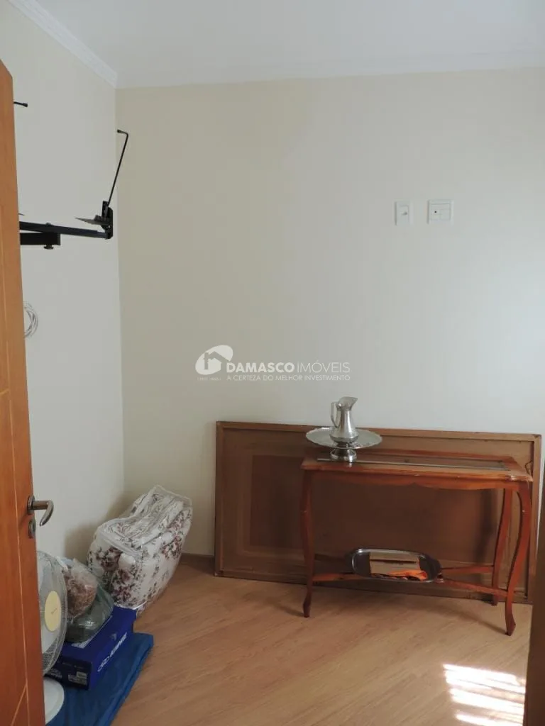 Sobrado à venda 3 Quartos, 1 Suite, 2 Vagas, 100M², Vila Alpina, São Paulo - SP