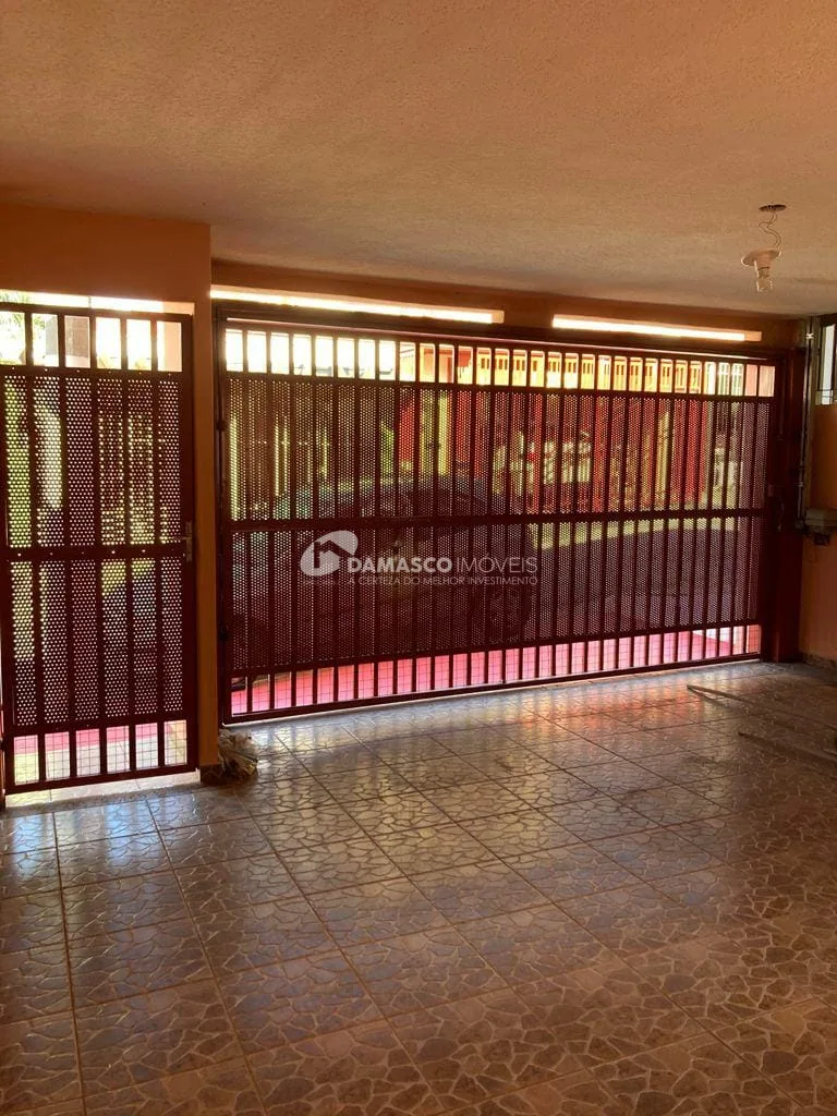 Sobrado à venda 3 Quartos, 1 Suite, 2 Vagas, Tremembé, São Paulo - SP