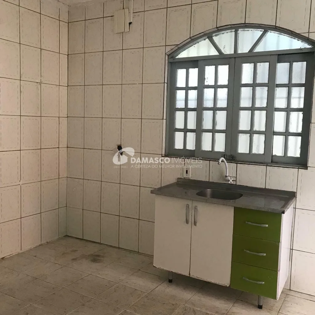 Casa à venda 3 Quartos, 2 Vagas, Jardim Santo André, Santo André - SP