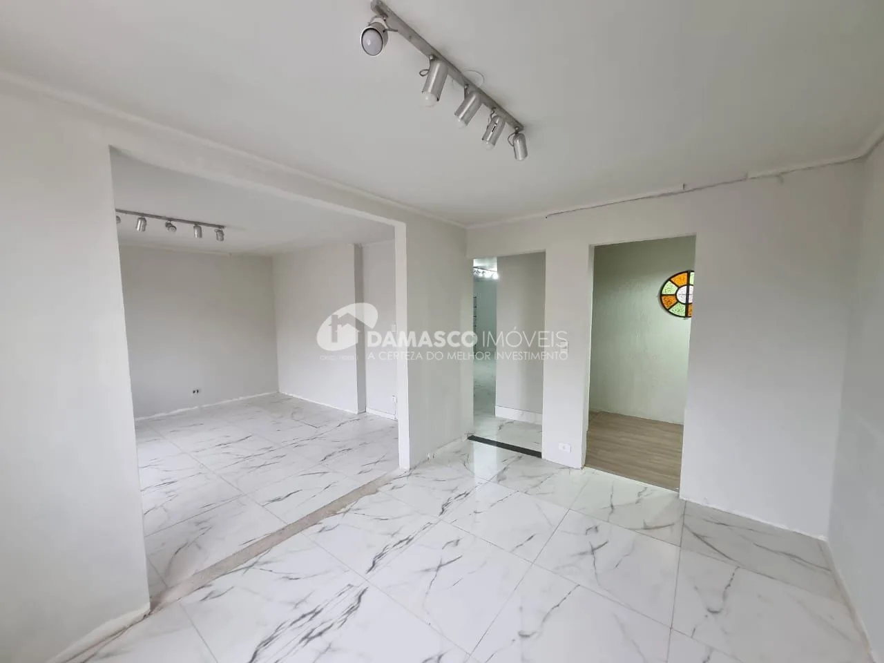 Sobrado para venda, 4 Quartos, 1 Suite, 2 Vagas, Barcelona, São Caetano do Sul - SP