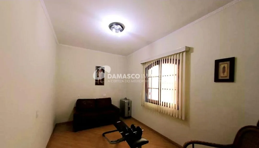 Sobrado à venda 2 Quartos, 1 Suite, 2 Vagas, 238M², Barcelona, São Caetano do Sul - SP
