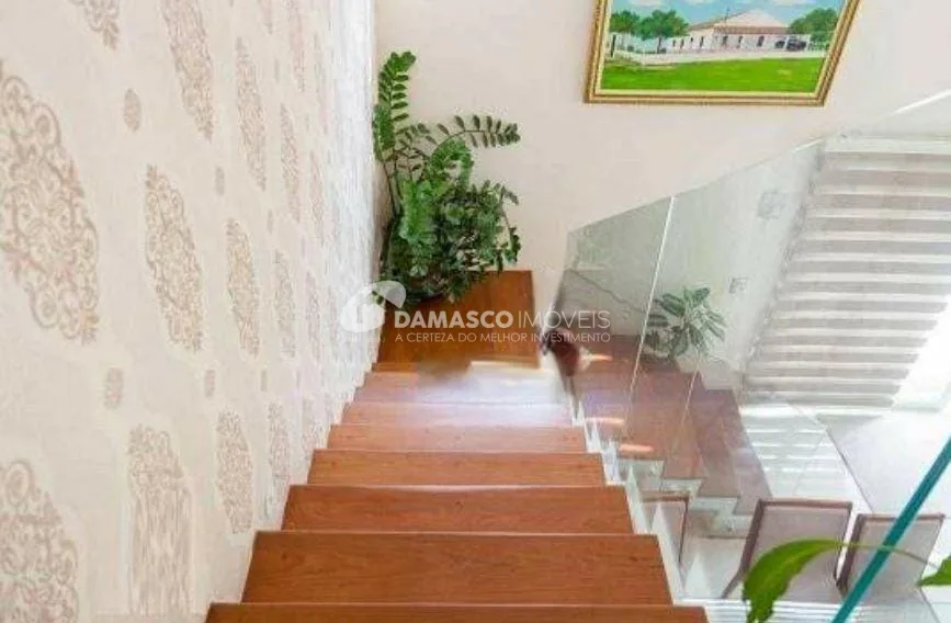 Sobrado à venda 4 Quartos, 3 Suites, 4 Vagas, 260M², Jardim São Caetano, São Caetano do Sul - SP