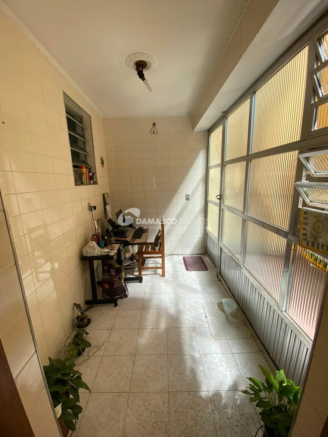 Sobrado à venda 3 Quartos, 1 Suite, 2 Vagas, 195M², Vila Alpina, São Paulo - SP