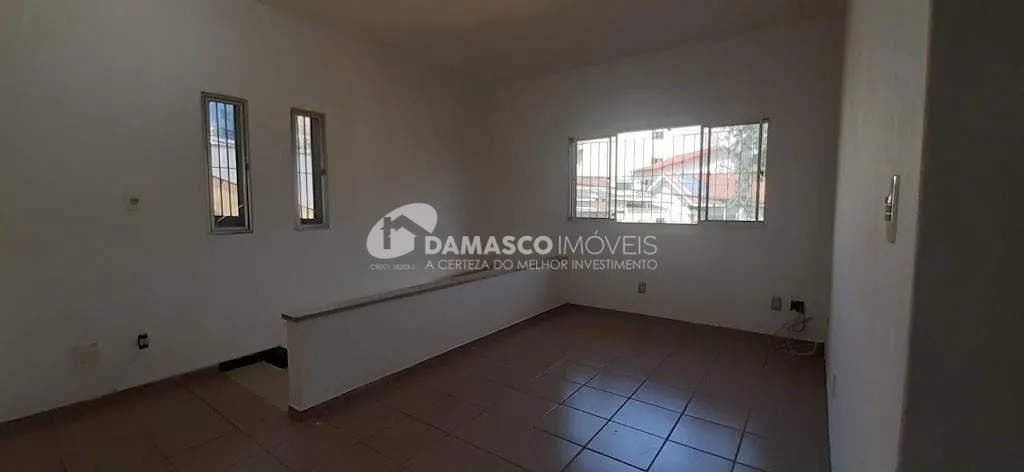 Casa à venda 2 Quartos, 6 Vagas, Campestre, Santo André - SP