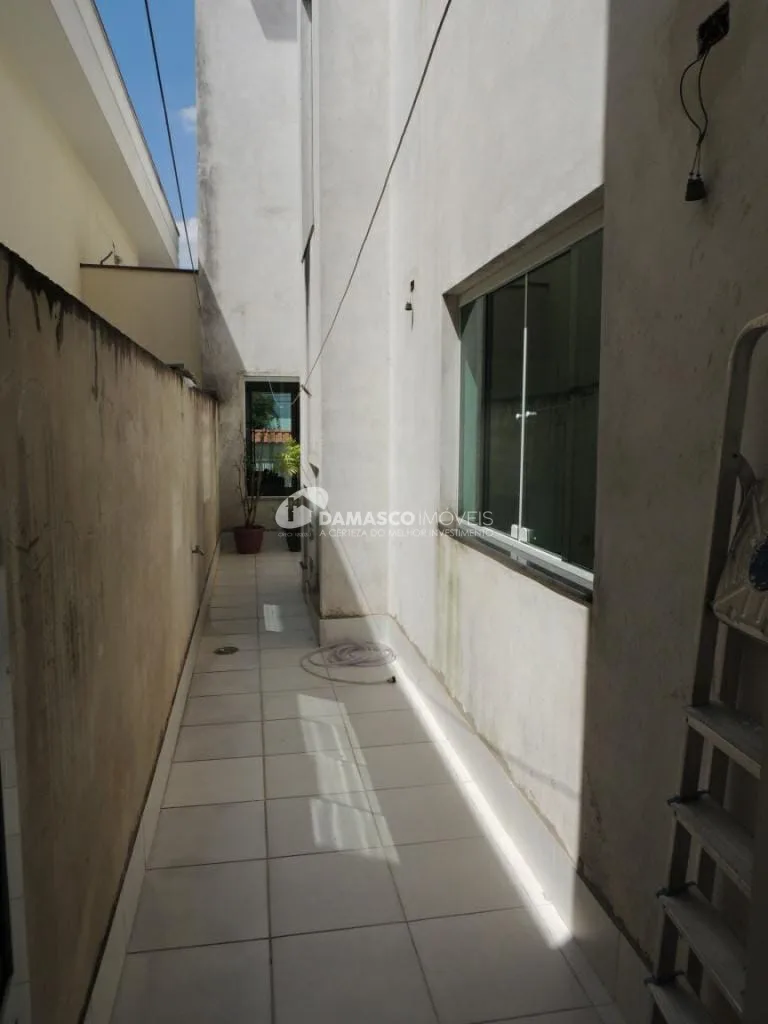 Sobrado à venda 3 Quartos, 3 Suites, 8 Vagas, 268M², Vila Alpina, São Paulo - SP