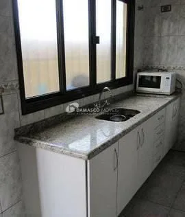 Sobrado à venda 3 Quartos, 1 Suite, 6 Vagas, 195M², Vila Alpina, São Paulo - SP