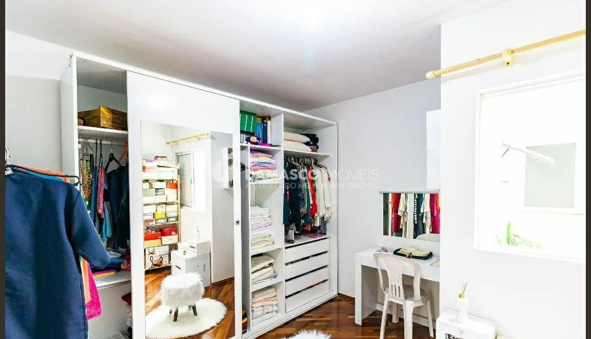 Casa à venda 3 Quartos, 1 Suite, 4 Vagas, 202M², Vila Alpina, São Paulo - SP