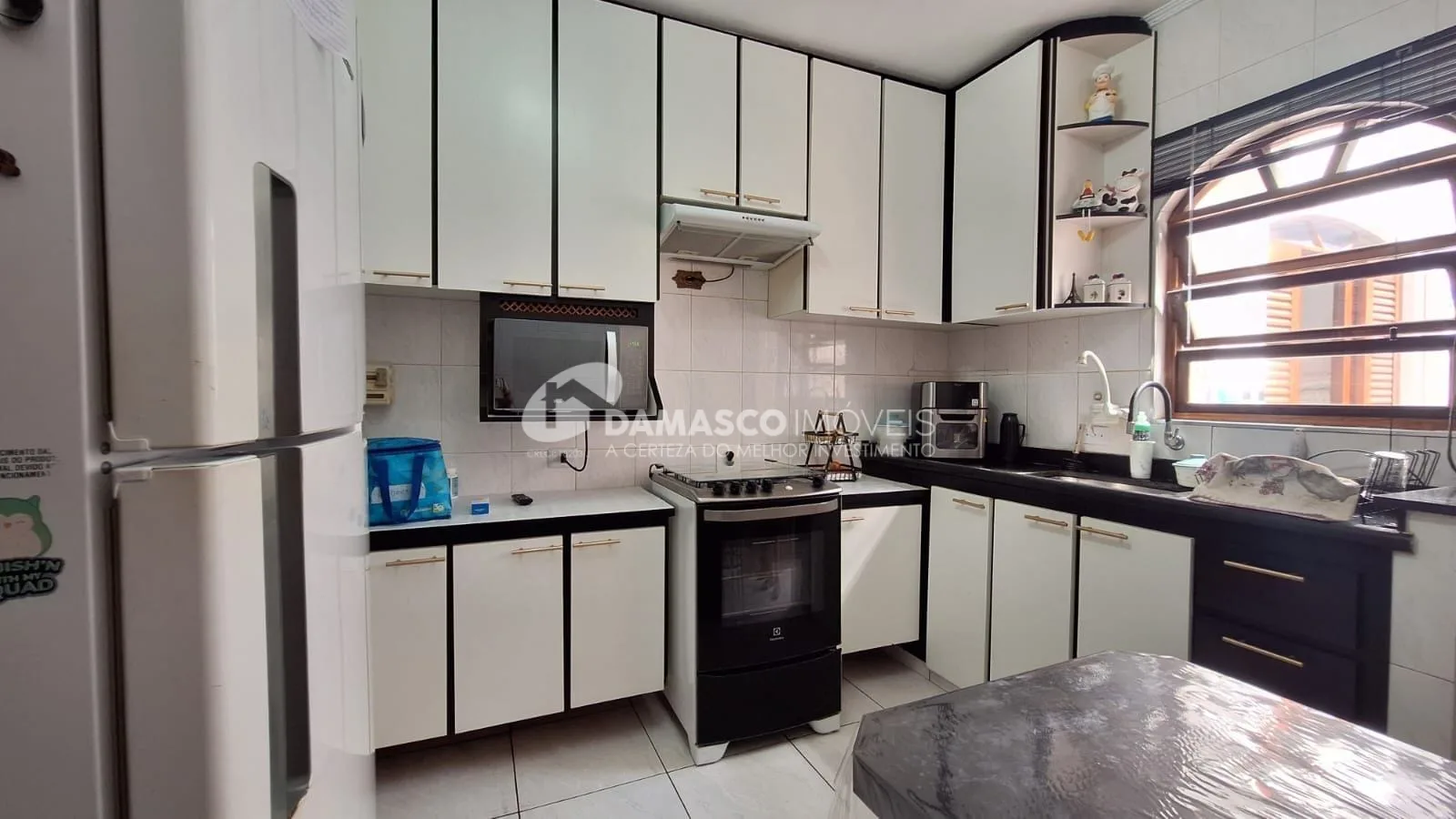 Casa para Venda 3 Quartos, 1 Suite, 4 Vagas, Cerâmica, São Caetano do Sul - SP