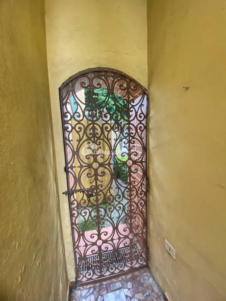 Casa à venda 2 Quartos, 3 Vagas, 258M², Campestre, Santo André - SP