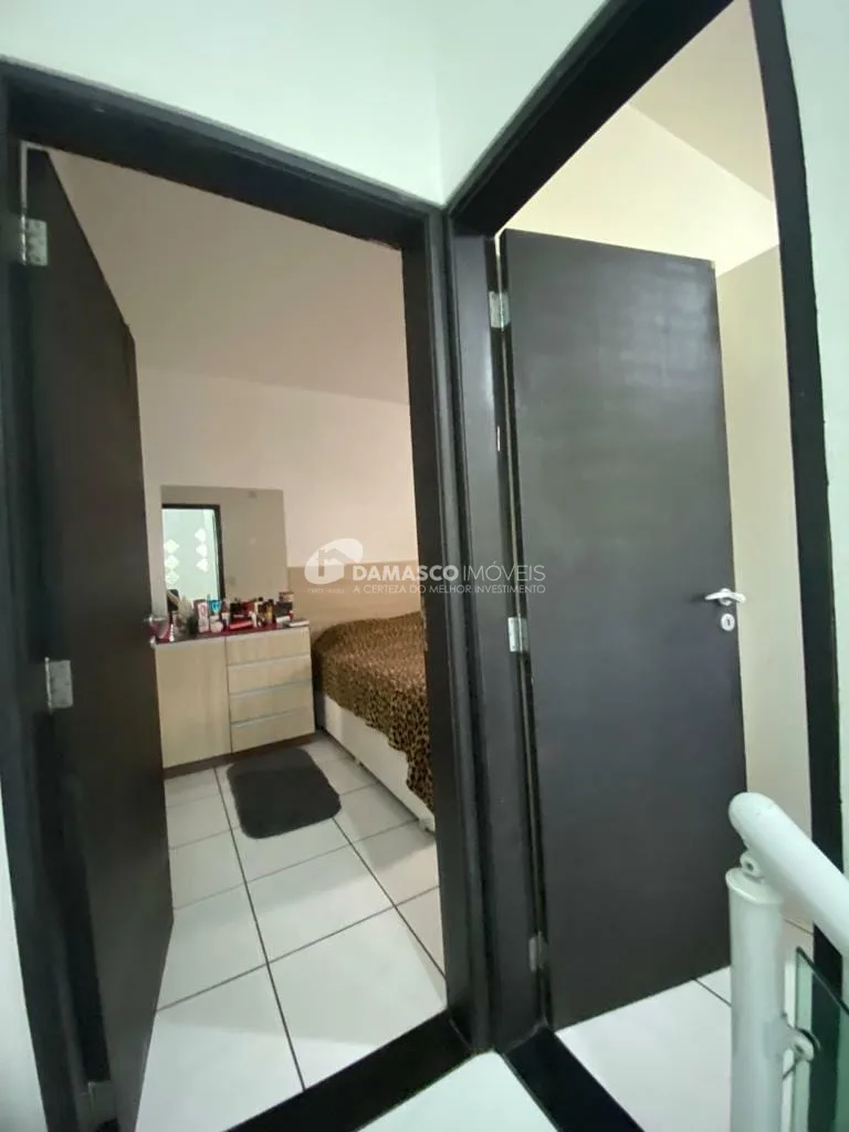 Sobrado à venda 2 Quartos, 1 Suite, 2 Vagas, 187M², Campestre, Santo André - SP