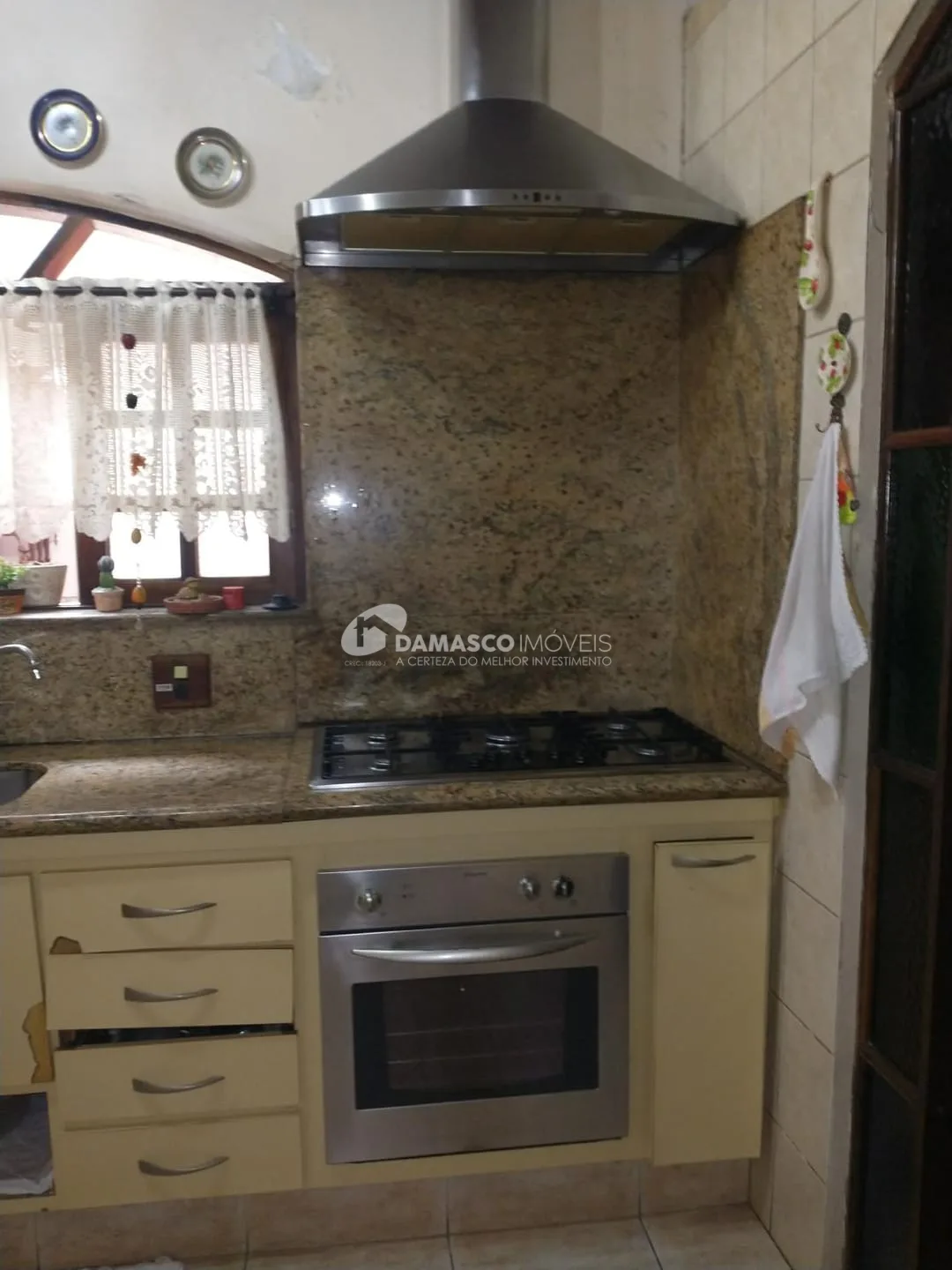 Casa à venda 3 Quartos, 1 Suite, 8 Vagas, 380M², Cerâmica, São Caetano do Sul - SP