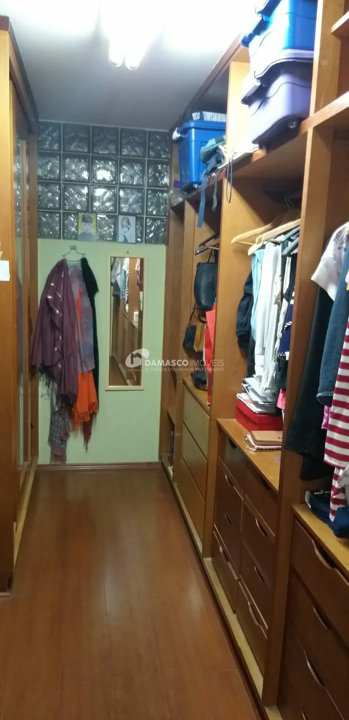 Casa à venda 3 Quartos, 3 Suites, 6 Vagas, 379M², Rudge Ramos, São Bernardo do Campo - SP