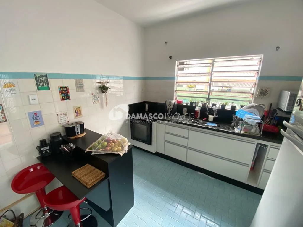 Casa à venda 2 Quartos, 3 Vagas, 198M², Campestre, Santo André - SP
