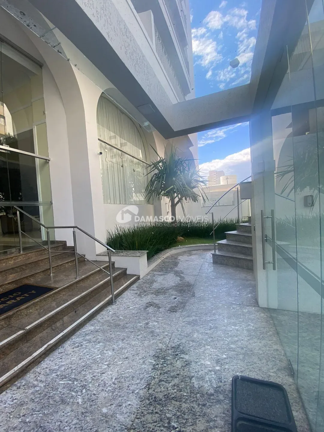 Apartamento de alto padrão à venda no Santo Antônio | 320 m² | 4 dormitórios | 3 suítes