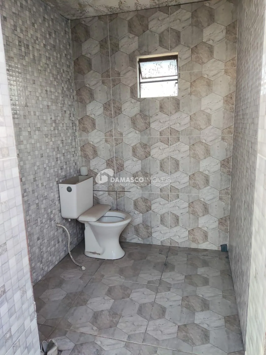 Casa à venda 3 Quartos, 1 Suite, 2 Vagas, Vila Alpina, São Paulo - SP