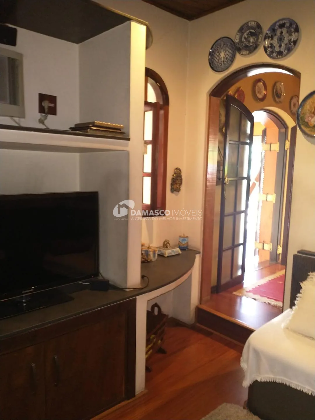 Casa à venda 3 Quartos, 1 Suite, 8 Vagas, 380M², Cerâmica, São Caetano do Sul - SP