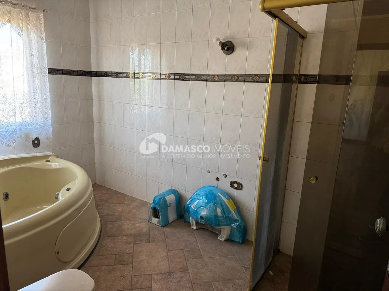 Sobrado com 5 andares à venda com 510m² de área construída - Bairro Olímpico, São Caetano do Sul, SP