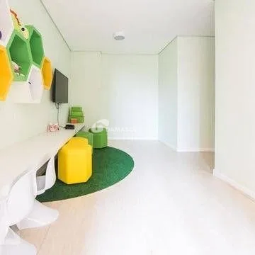 Apartamento com 2 dormitórios sendo 1 suíte e 1 vaga de garagem